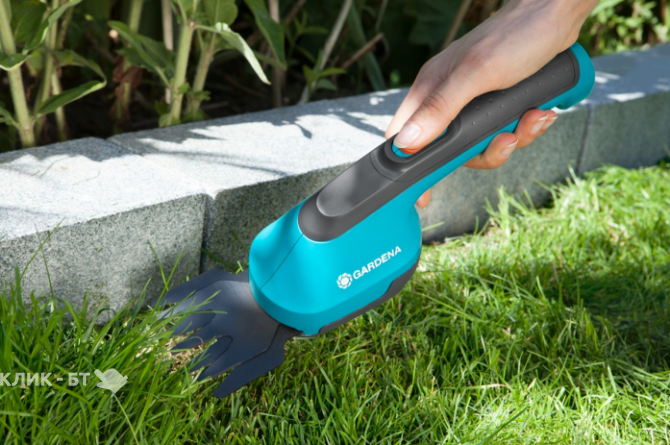 Аккумуляторные ножницы GARDENA AccuCut дисплей 09850-30.000.00