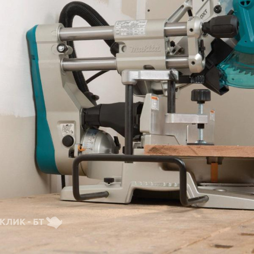 Пила торцовочная Makita LS1019