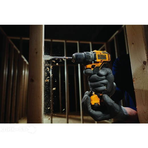 Шуруповерт DeWalt DCD701D2