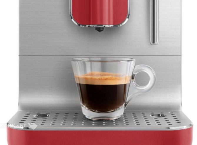 Кофемашина SMEG BCC02RDMEU