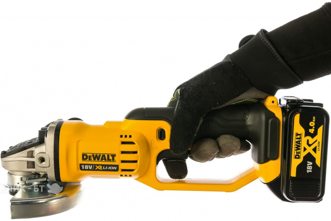 Угловая шлифмашина DEWALT dcg 412 m2