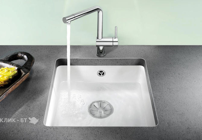 Кухонная мойка BLANCO Subline 375-U Ceramic PuraPlus глянцевый белый (523726)