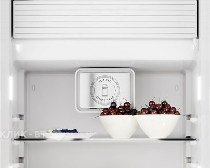 Холодильник KitchenAid KCFMB 60150R