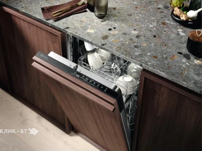 Посудомоечная машина ELECTROLUX EEA71210L