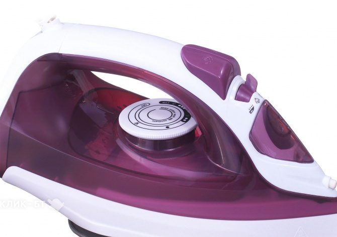 Утюг STARWIND SIR6921 фиолетовый/белый
