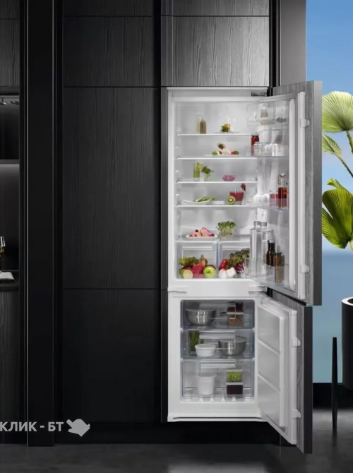 Холодильник AEG OSC6N181ES