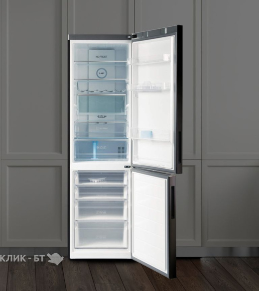 Холодильник Haier C2F-637CGBG черный