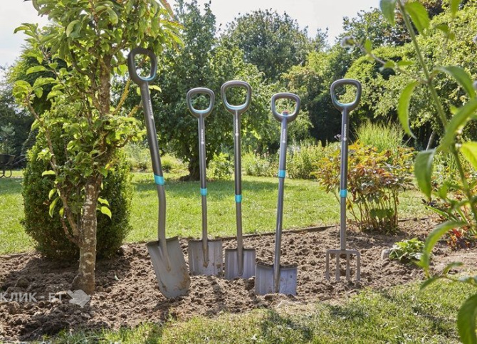 Лопата Gardena ErgoLine 17020-20.000.00