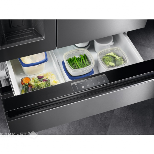 Холодильник ELECTROLUX LLI9VF54X0
